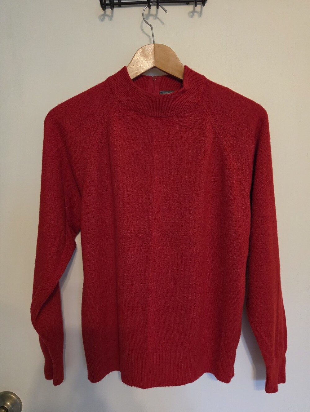 Vintage Mock Neck Sweater Size Medium